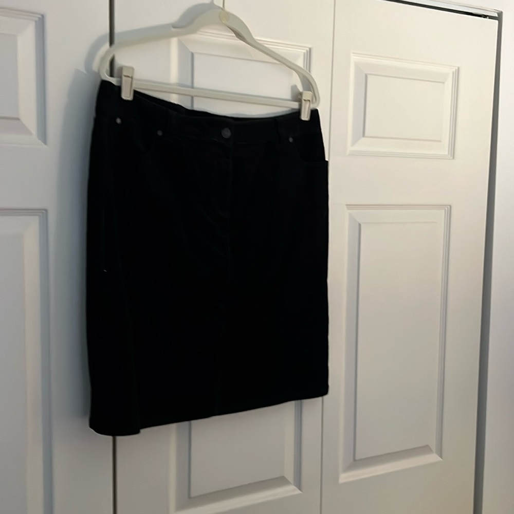 Talbots black corduroy skirt size 16.
